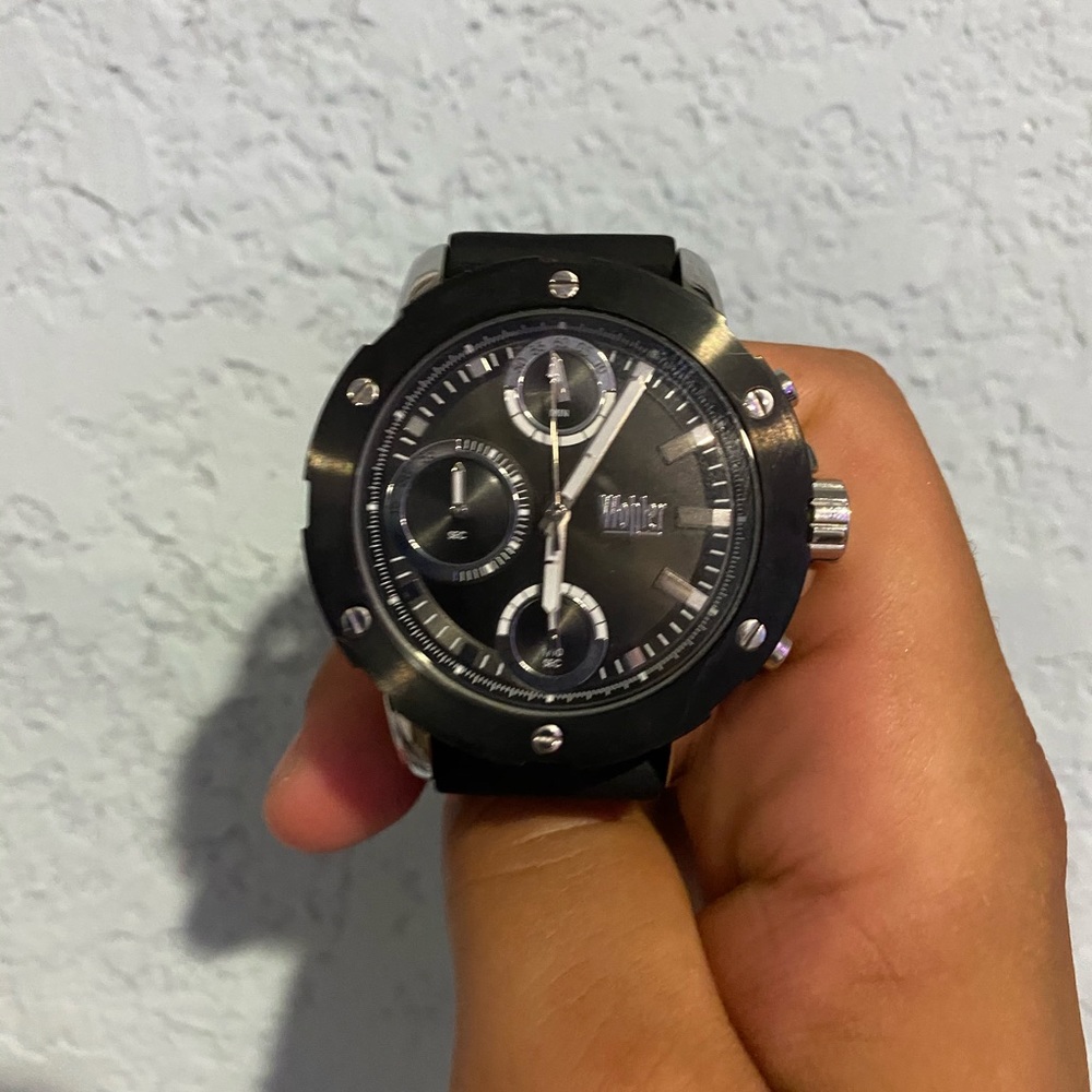 Wholer watch